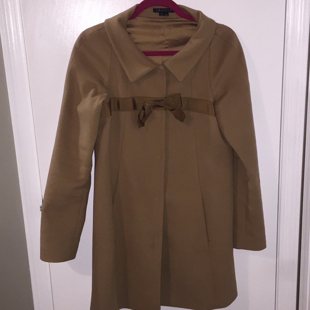 Wool coat by Theory